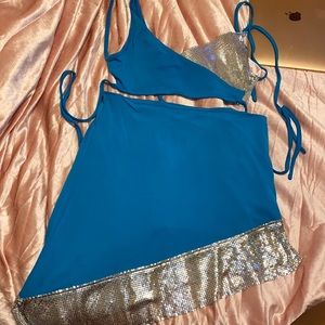 I am Gia 2 piece skirt set. SIZE SMALL. WORN ONCE